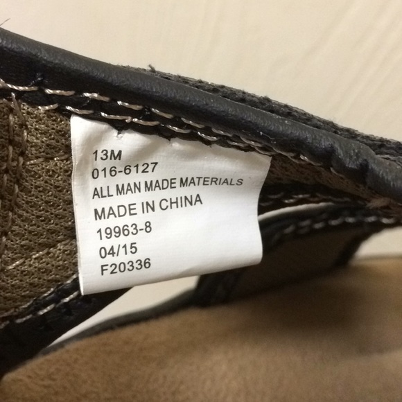 NWOT Men’s St John’s Bay - Picture 6 of 6